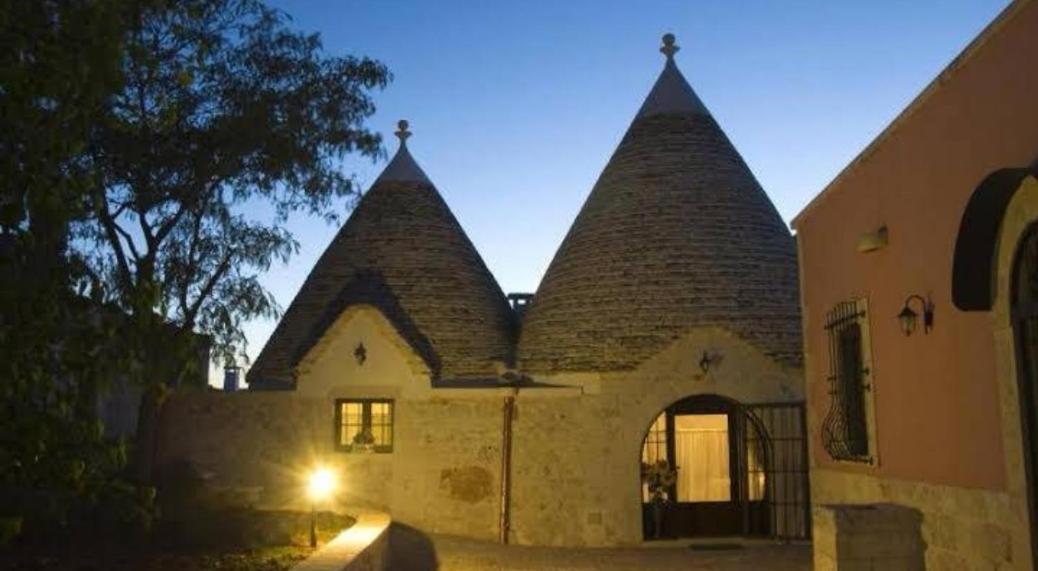 Trulli Allegretti 노치 외부 사진