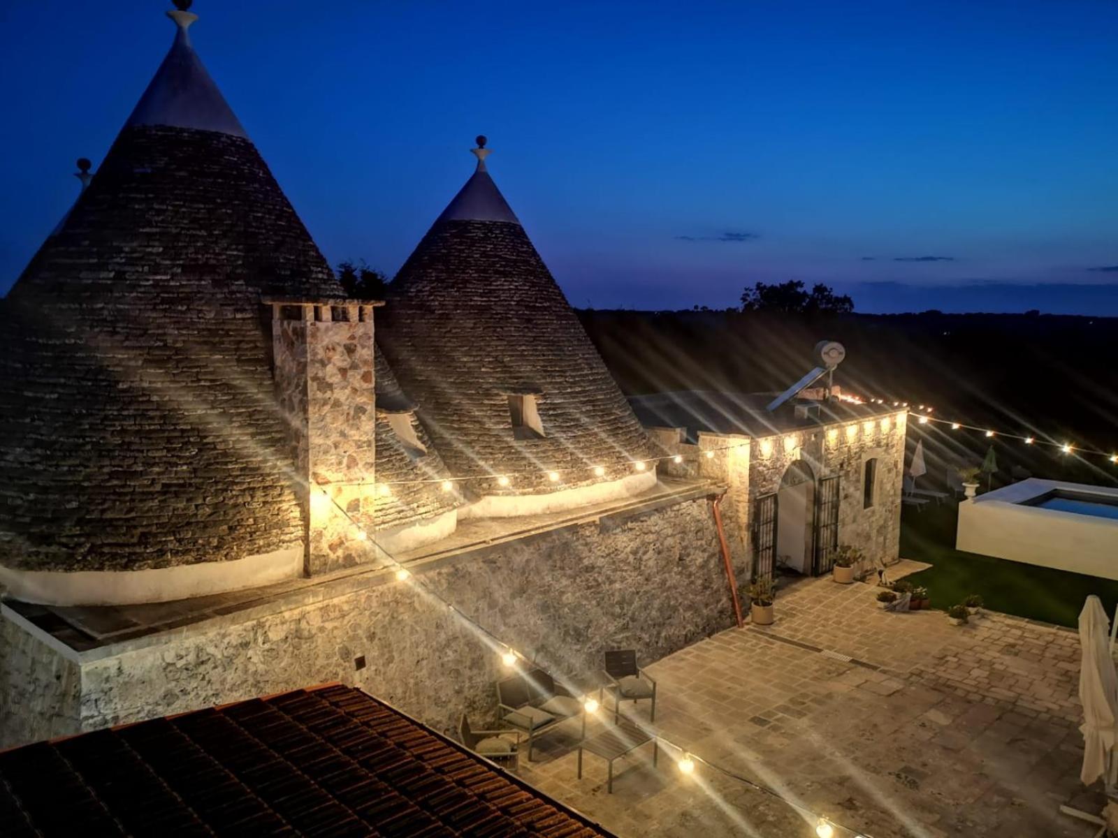 Trulli Allegretti 노치 외부 사진