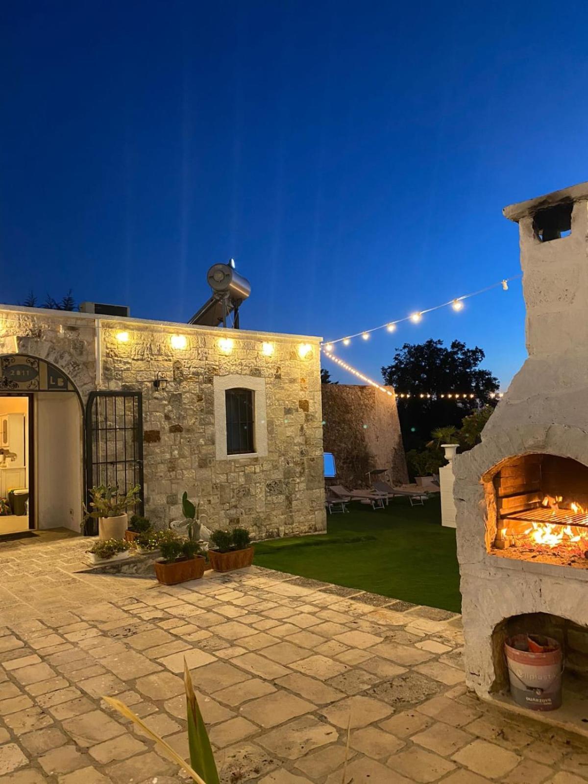 Trulli Allegretti 노치 외부 사진