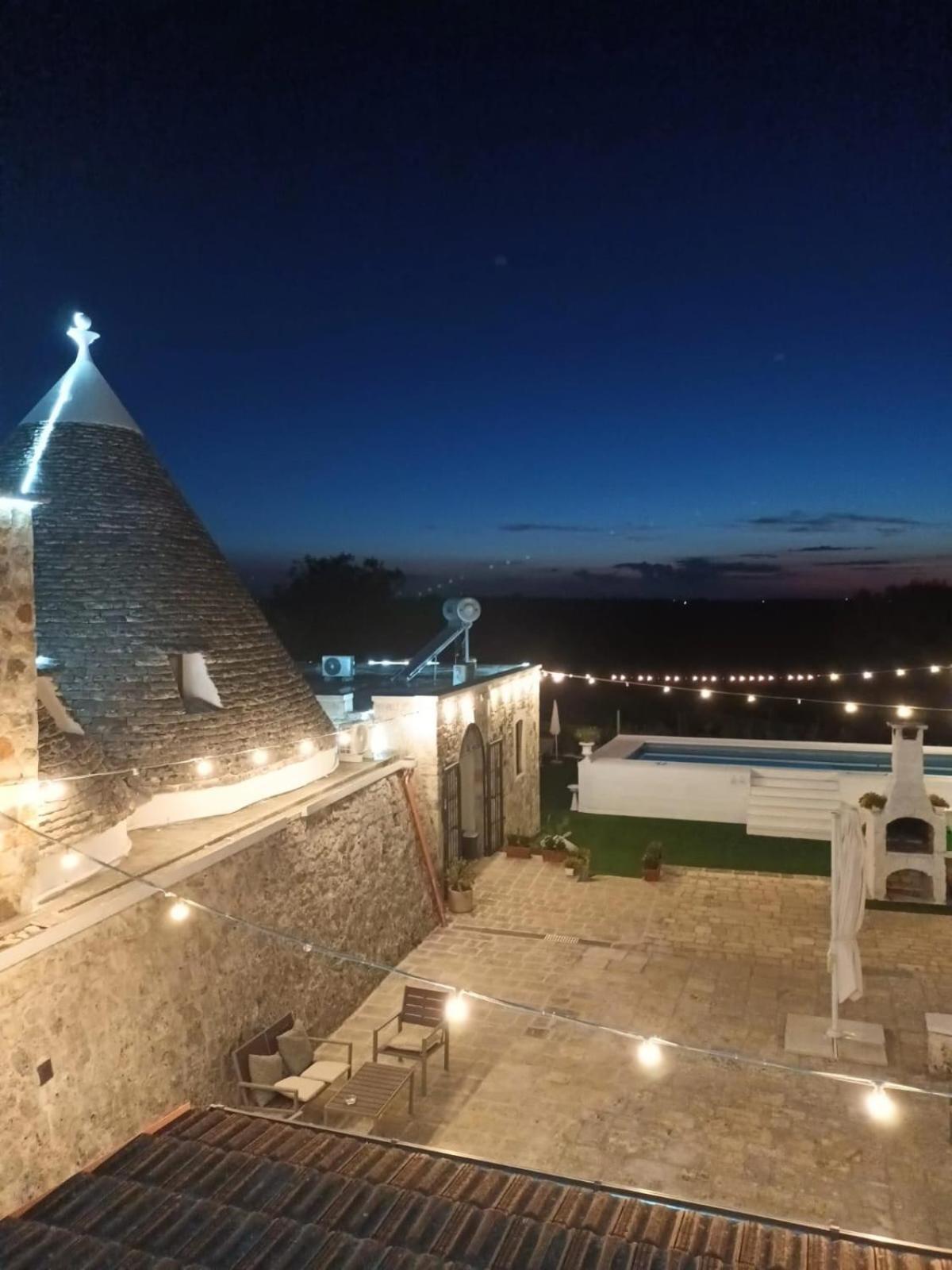 Trulli Allegretti 노치 외부 사진