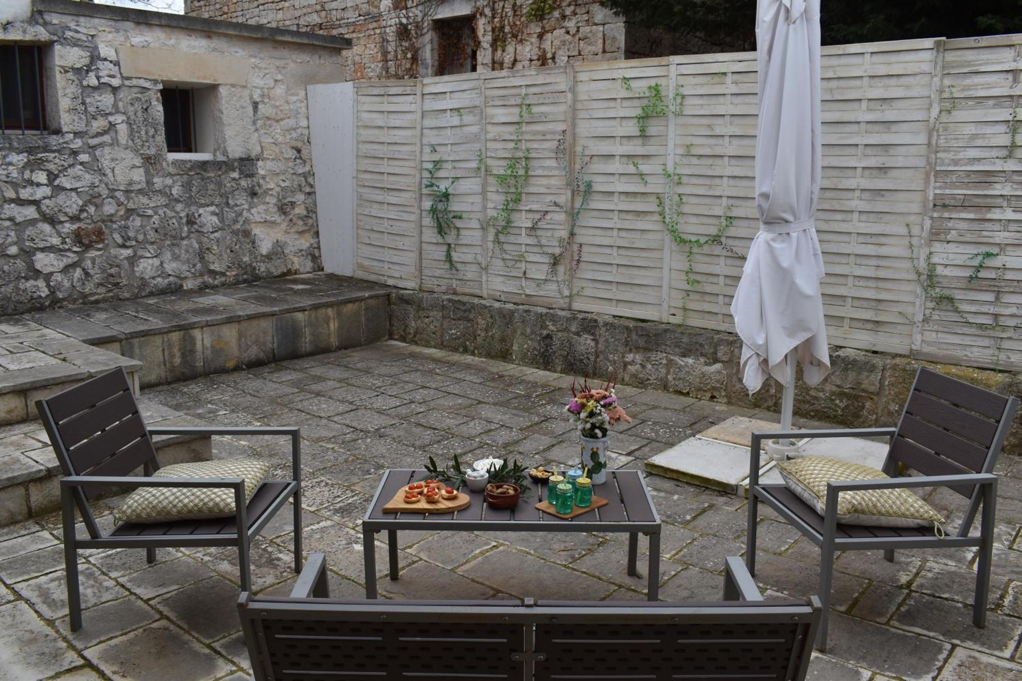 Trulli Allegretti 노치 외부 사진